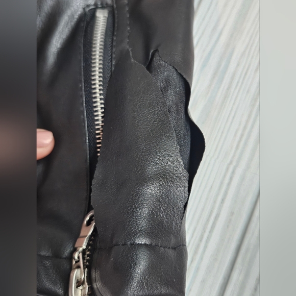 Children's Black Leather Biker Jacket Size 5T - Picture 16 of 16